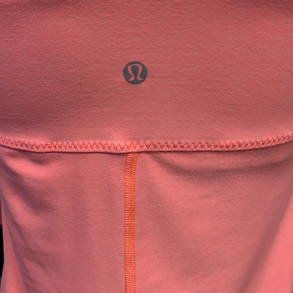 EUC lululemon Athletic Tank Top - Picture 4 of 4